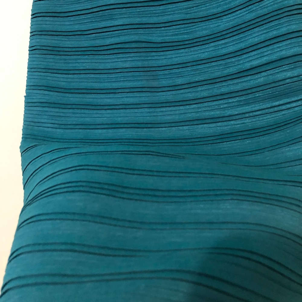 Blue Dress - Picture 3 of 4
